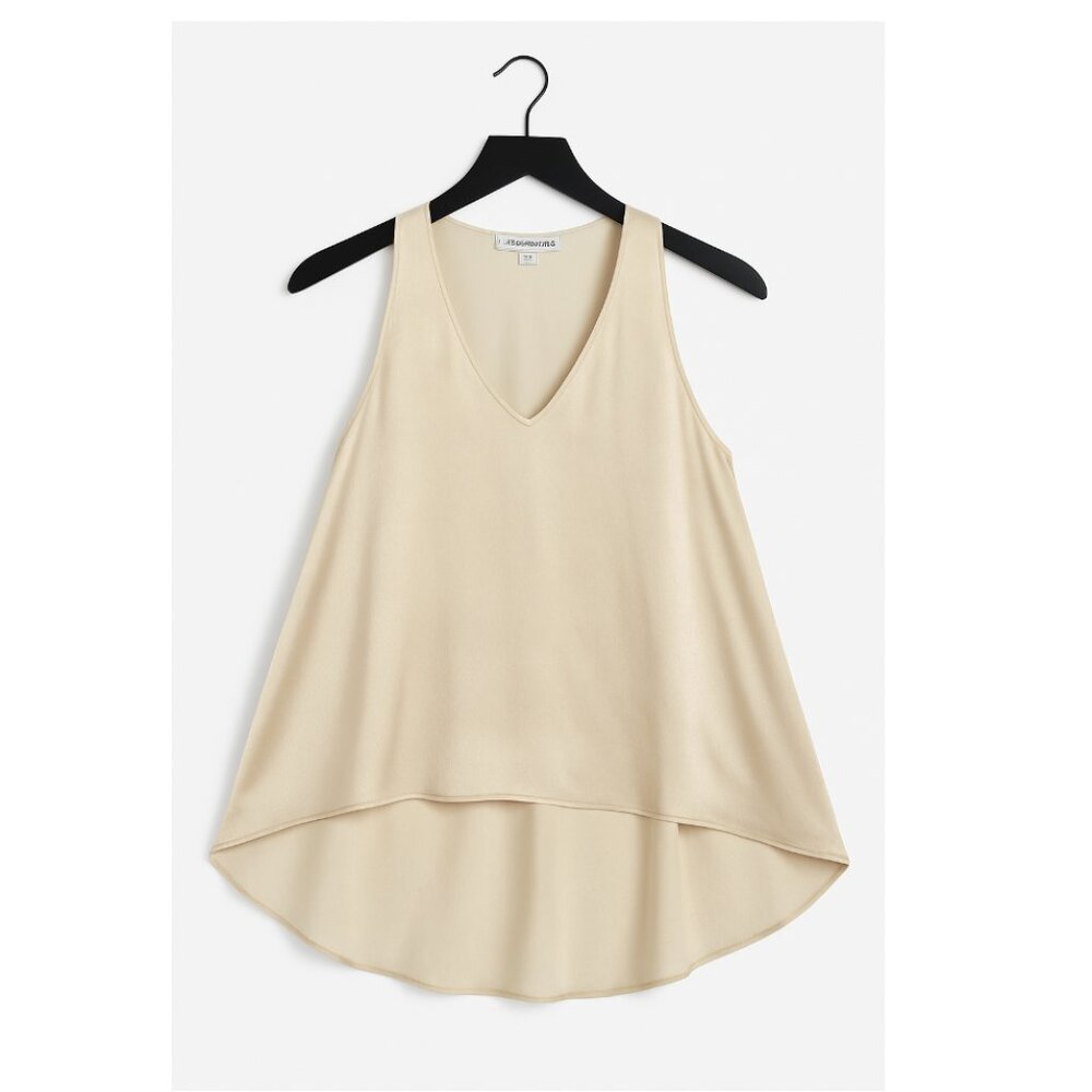 Elizabeth and James Champagne Satin High-Low Racerback Tank – XXS